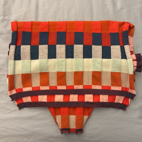 Ribbed long sleeve cowl neck multi coloured ladies sweater, new, never worn. - Picture 5 of 5